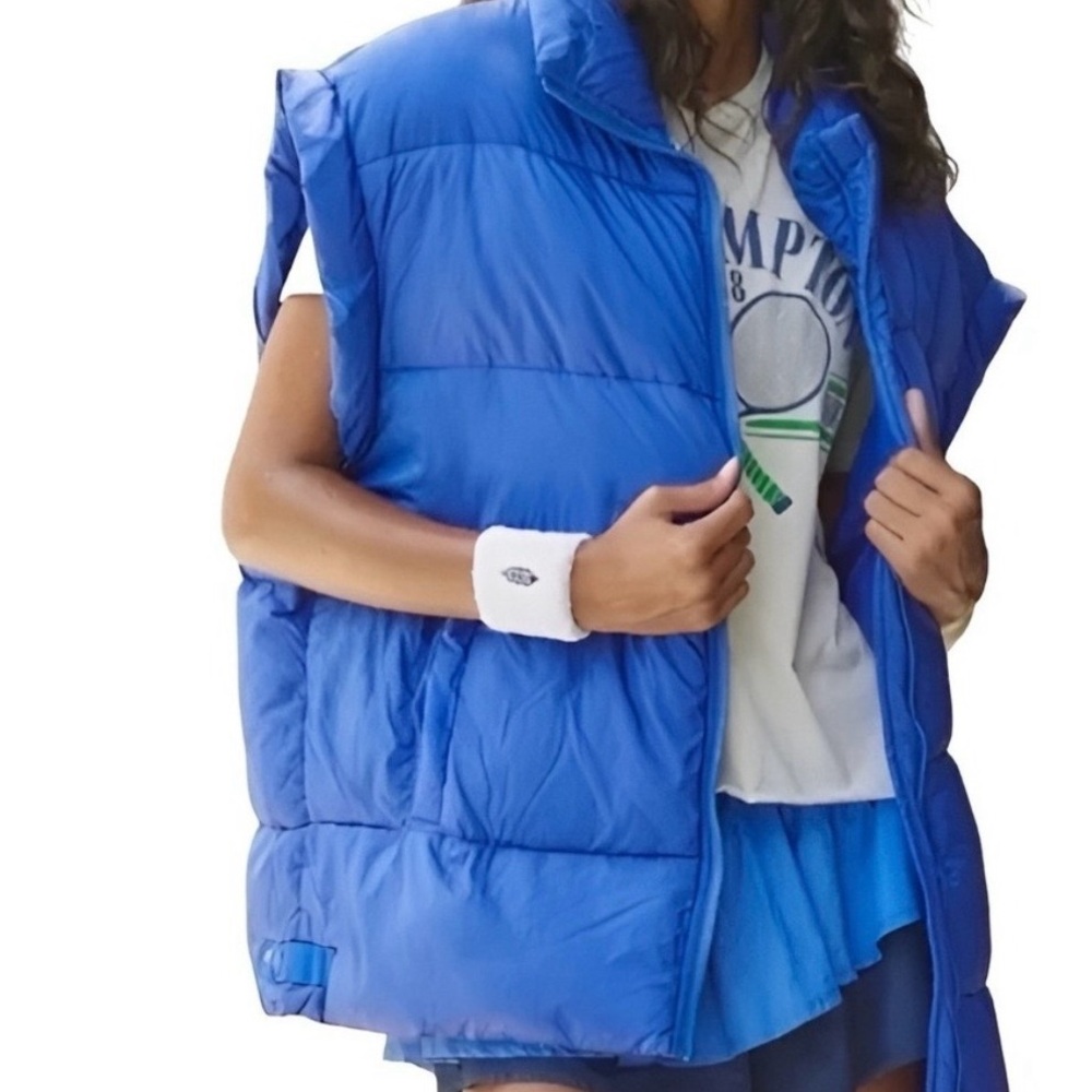 FP Movement “In a Bubble” L, NWOT Royal Blue Puffer Vest